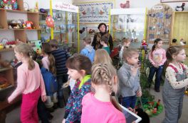Где побывать школьникам в каникулы? В музее «Курочка Ряба»